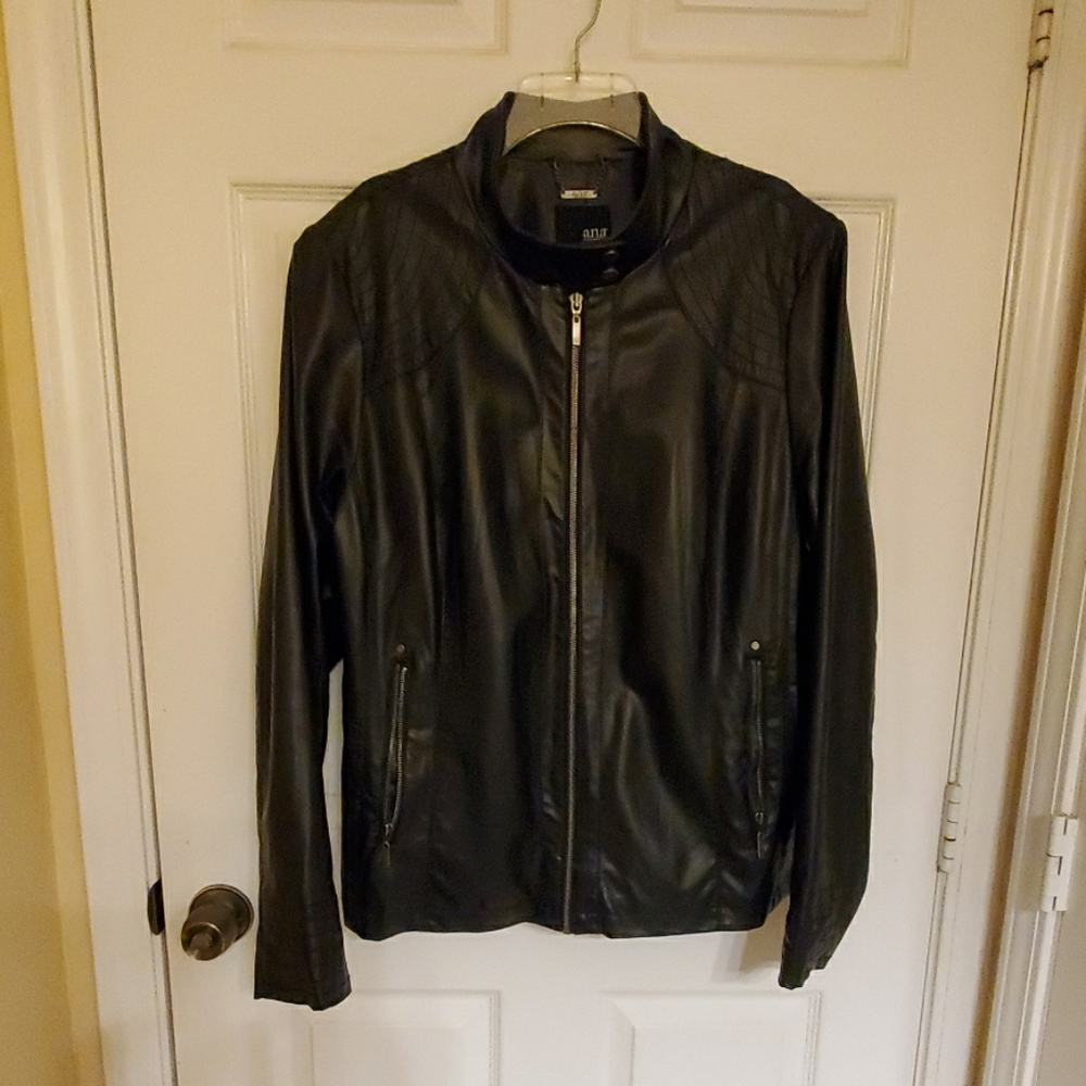 Women's faux leather jacket